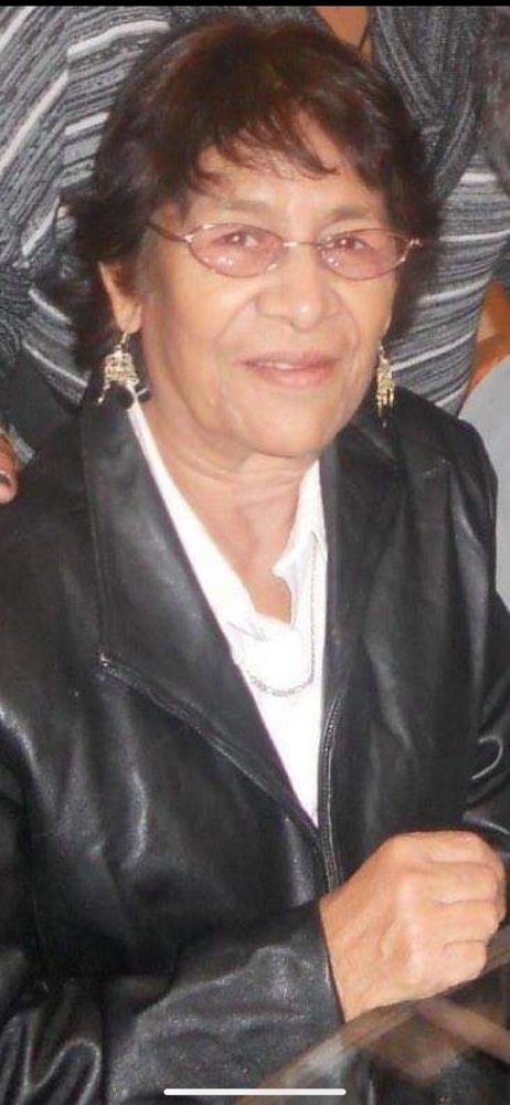 Rosa  Rivera 